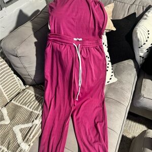 Magneta Sleeveless two piece set